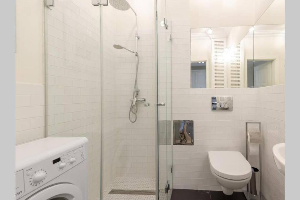 Apartamenty-Mi Crystal Warsaw Ngoại thất bức ảnh